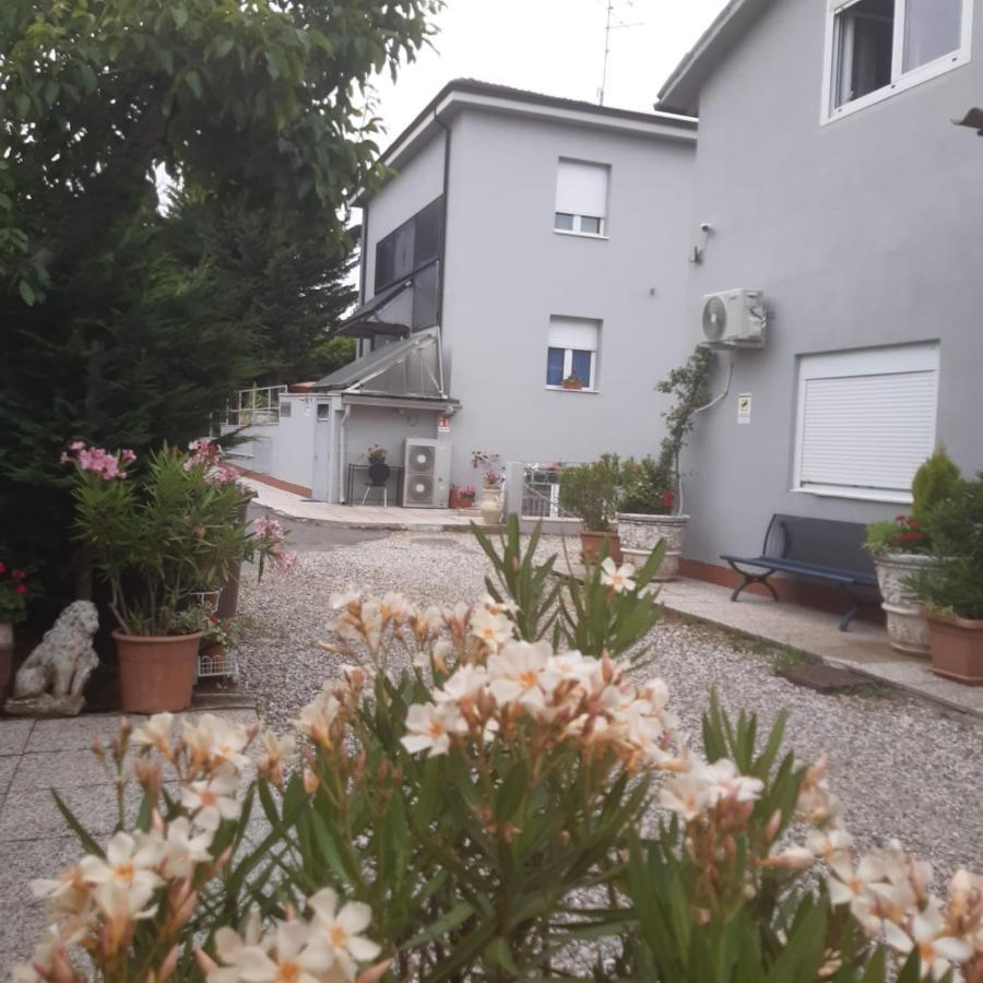 Hotel Residenza Le Dimore Verona Exterior foto